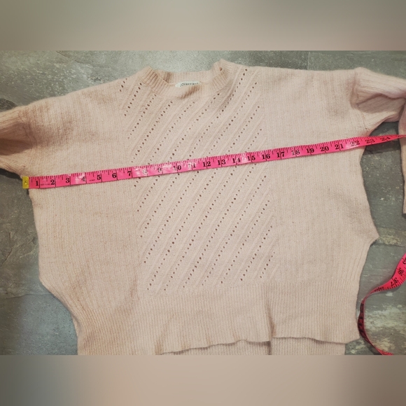 Johnny Was Crew Neck Crop Knit Sweater Light Pink. Cashmere, Linen. Split. Boho. - Picture 6 of 8